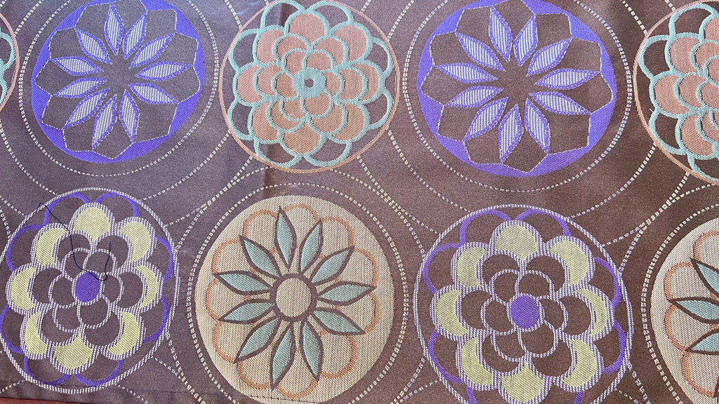Camino para mesa modelo Flores cafe, naranja morado.